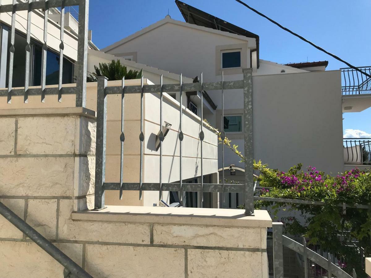 Beach Penthouse Diamond Omis Exterior photo